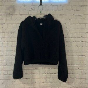 GILLY HICKS Crop Sherpa Sleep Hoodie - Size Small